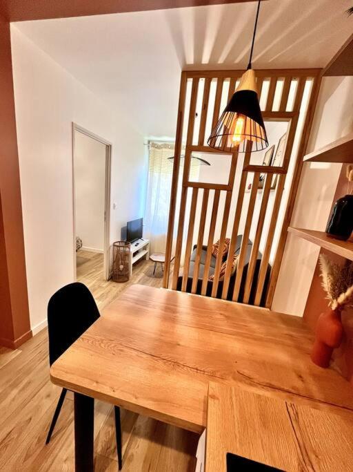 Zola 2Pers Tv Appartement Nantes Buitenkant foto