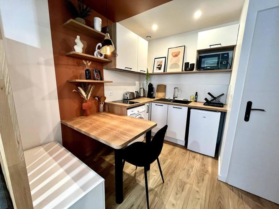 Zola 2Pers Tv Appartement Nantes Buitenkant foto